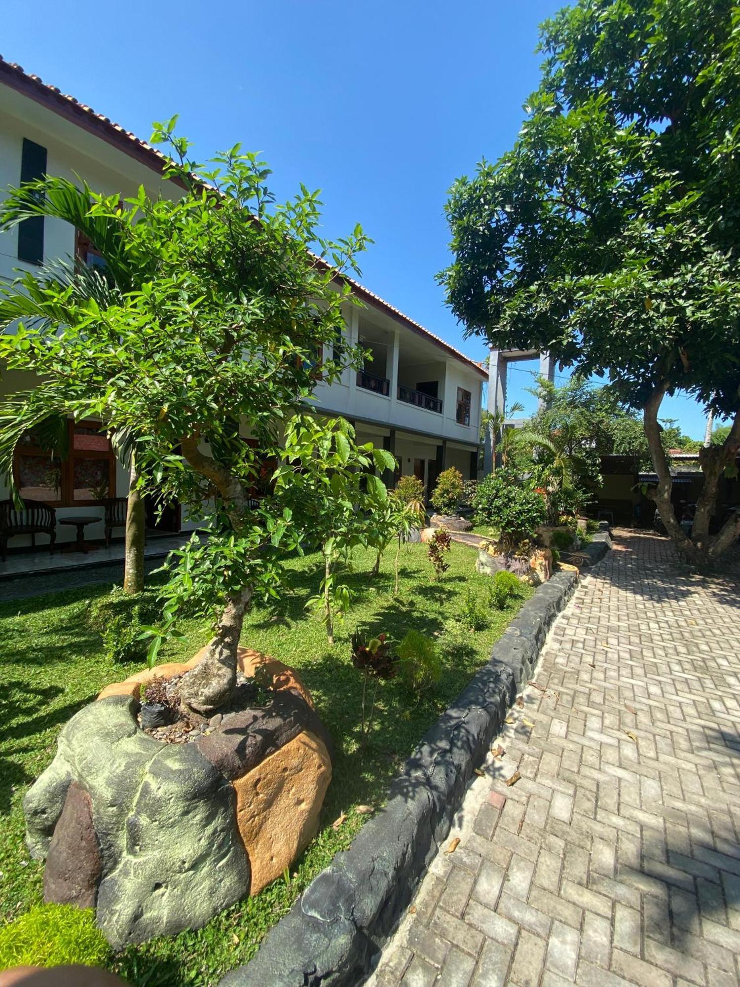 Mango Guesthouse Pangandaran Eksteriør bilde