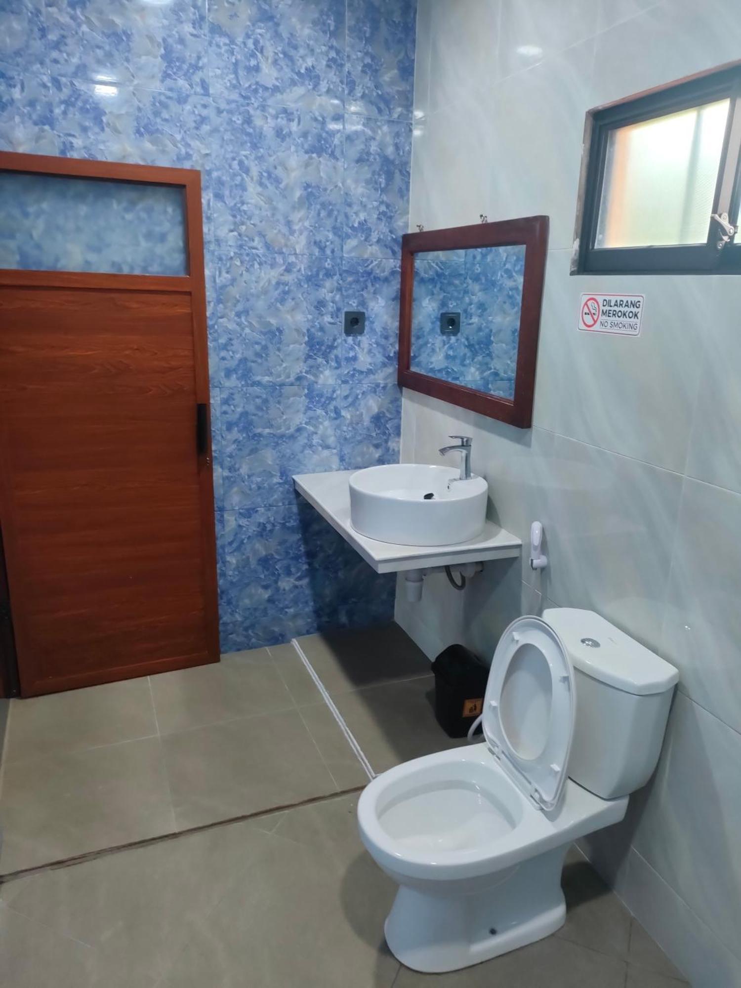 Mango Guesthouse Pangandaran Eksteriør bilde